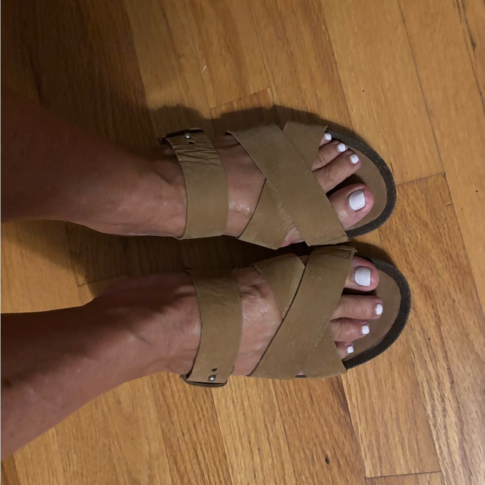Teva Women's Tan Sandals